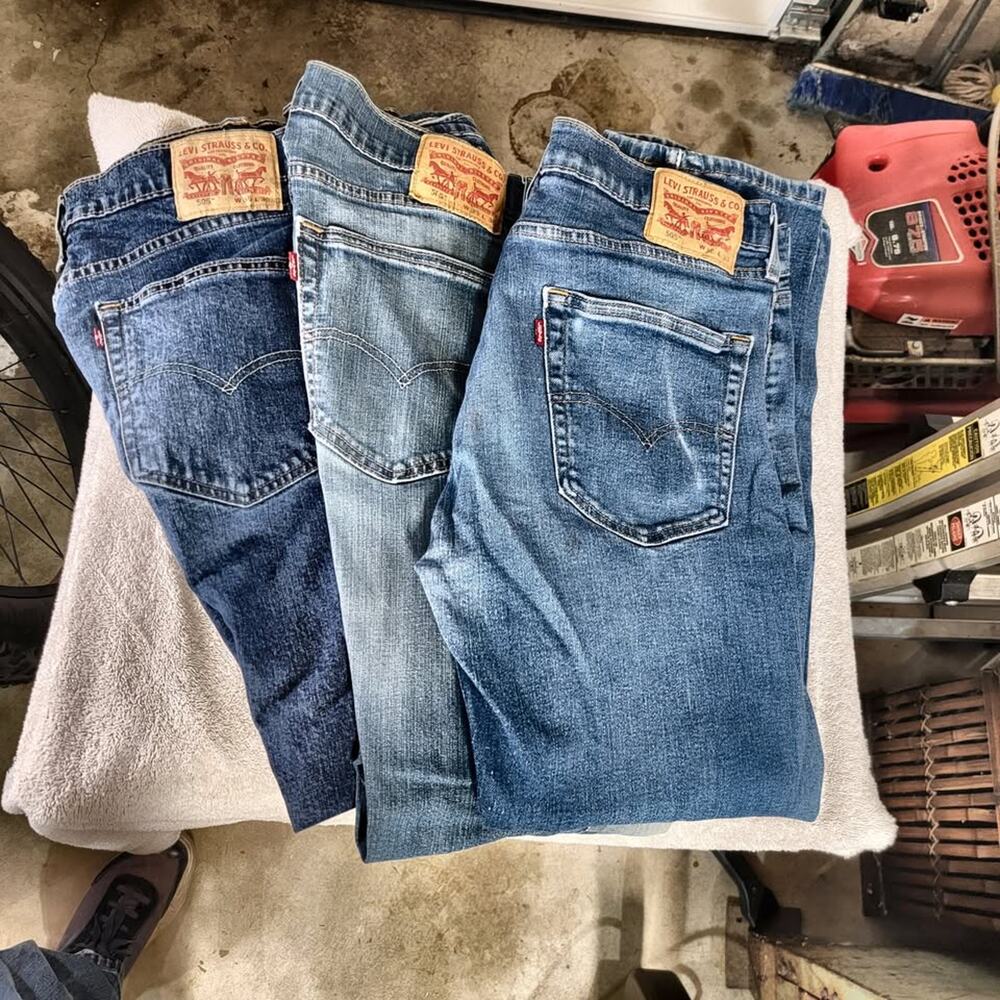 Men's Levi's Jeans Bundle - 3 Pairs Assorted Washes Denim Lot